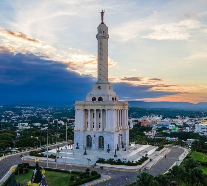 Gobierno invierte más en Santiago que en el Distrito Nacional