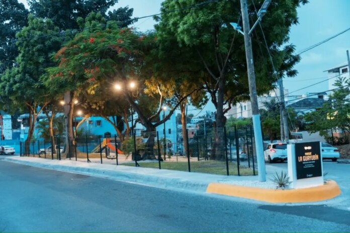Huracán Beryl: Cierran parques y plazas a partir de este lunes