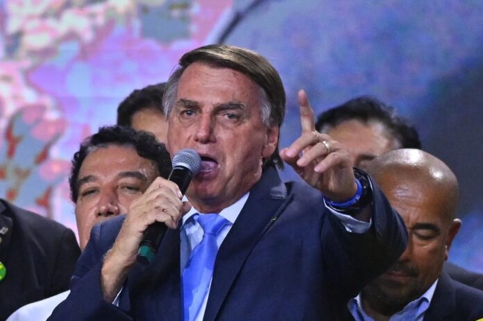 Imputan a Bolsonaro por apropiación de joyas obsequiadas a la Presidencia