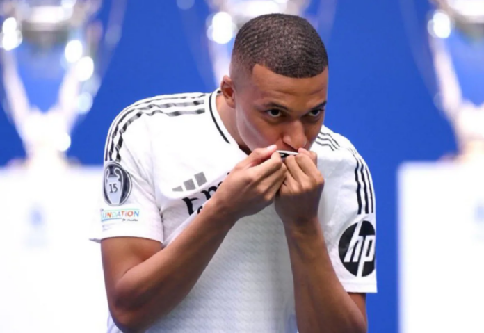 Kylian Mbappé es presentado en Real Madrid: «Hoy se cumple mi sueño, soy feliz»