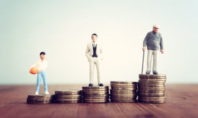 Luz amarilla urge a reformar sistema de pensiones del país