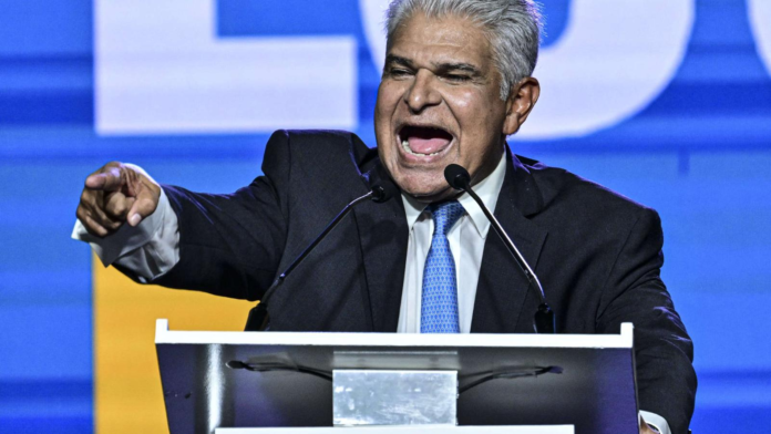 Mulino dice que pondrá “dinero en el bolsillo del pueblo” panameño al reflotar la economía