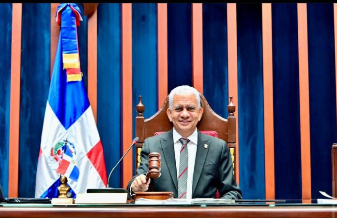 Presidente Senado garantiza CP se aprobará en actual legislatura que vence en pocos días