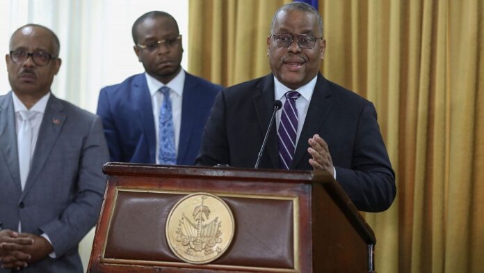 Primer ministro haitiano da ultimátum a bandas para que depongan las armas