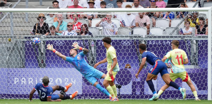 RD cae ante España y Montes De Oca anotó el primer gol dominicano en JJOO