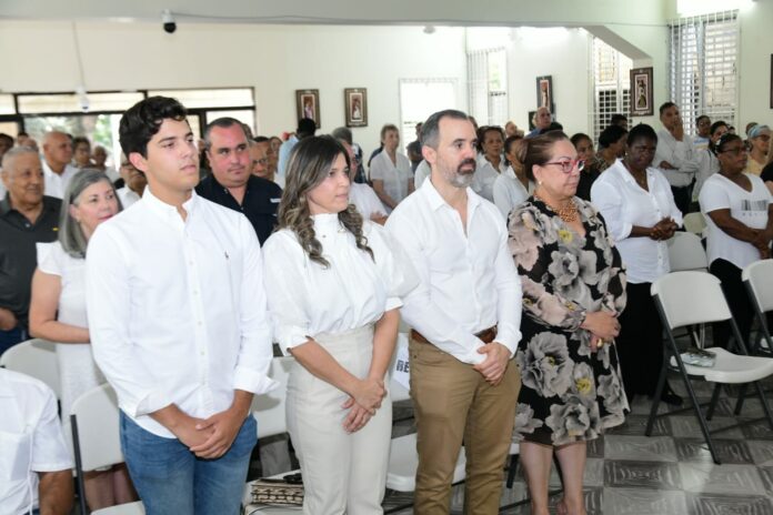 Recuerdan al presidente Antonio Guzmán en el 42 aniversario de su muerte