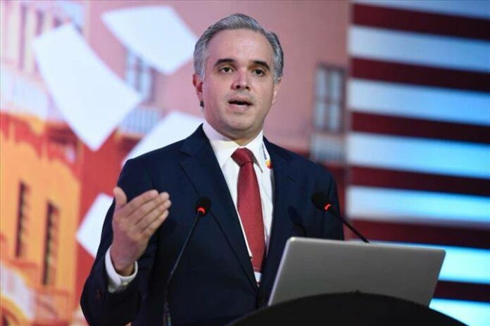 Trabajar menos horas no afecta productividad