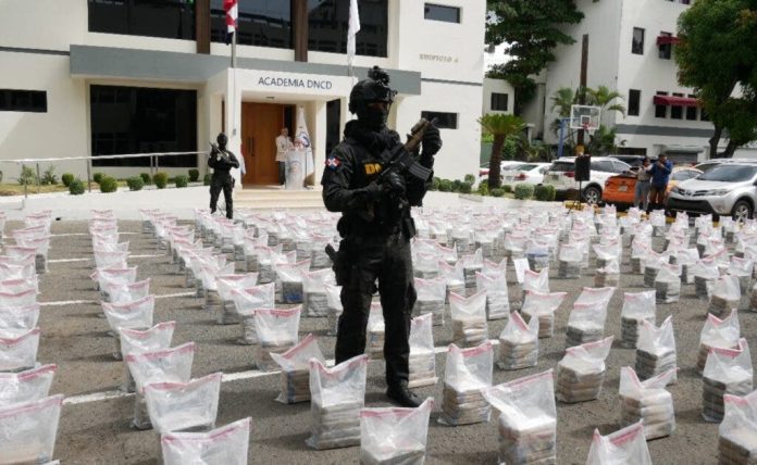 DNCD ocupa más de 1.5 toneladas de cocaína en Puerto Caucedo