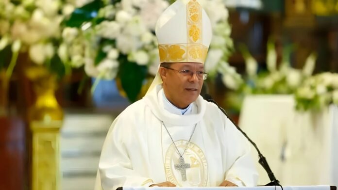 Faustino Burgos sustituye a Víctor Masalles como obispo de Baní