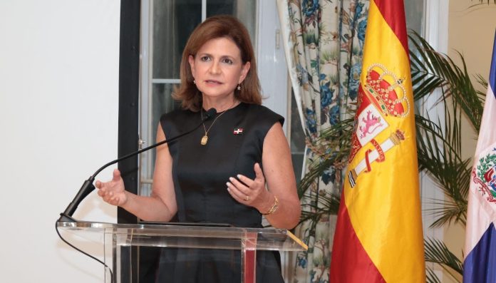 Presentan Fundación Inmigración Española; para preservar historia