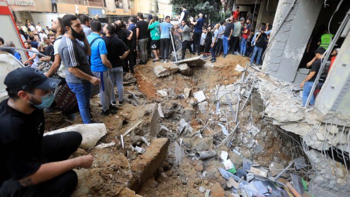 Al menos seis muertos y 25 heridos en el nuevo bombardeo israelí a las afueras de Beirut