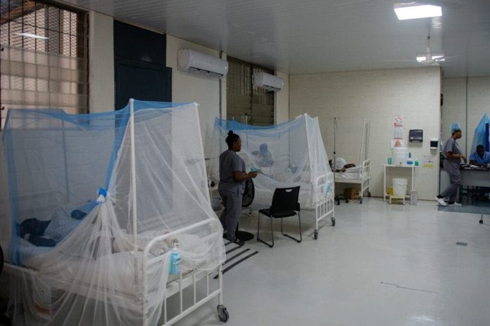 «El fuego lo abrazó»: padre de víctima de explosión en Haití