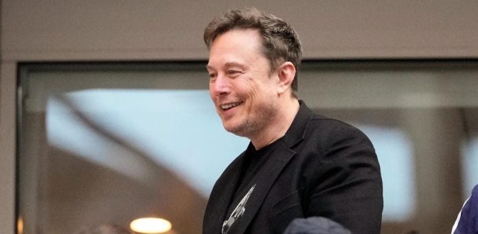 El primer ministro de Australia critica a Elon Musk por llamar «fascista» a su Gobierno