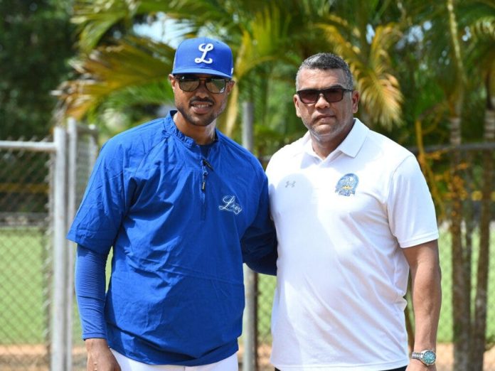 ¡Dos héroes! Audo Vicente y Gilbert Gómez han sido fichas claves en las dos coronas del Licey