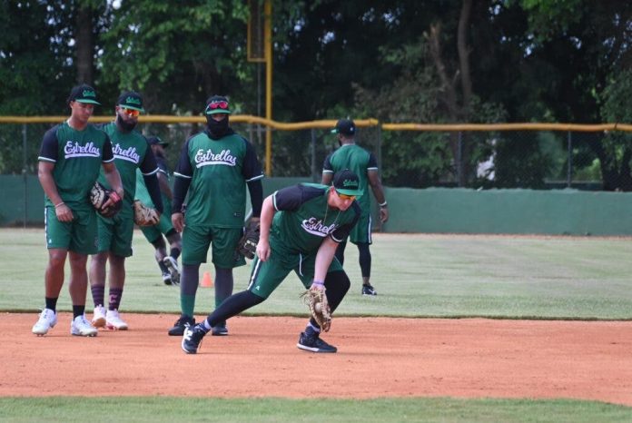 Estrellas Orientales apuestan a su talento joven para llevar al equipo a la gloria