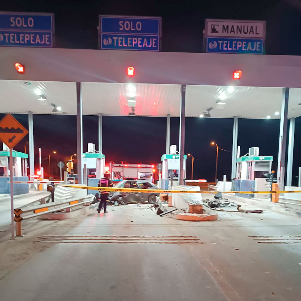 1728091984 946 Hombre asesino a su expareja chocando el vehiculo en el