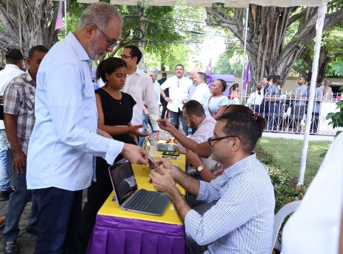 PLD dará a conocer hoy resultados de elección de 183 miembros del CC