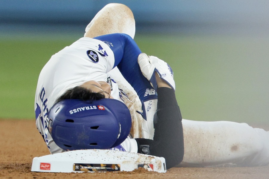 Dodgers 3 6