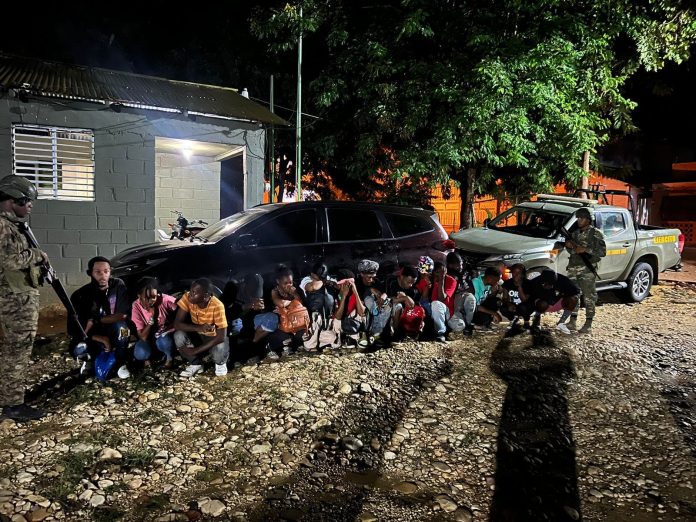 Ejército detiene a 47 haitianos indocumentados durante este fin de semana