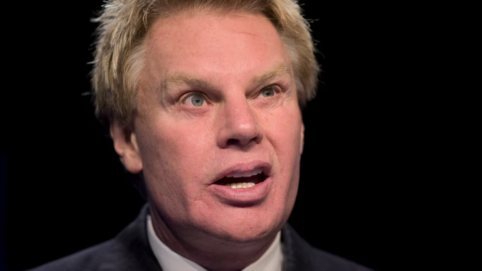 Arrestaron a Mike Jeffries, ex CEO de Abercrombie & Fitch, en un caso por tráfico sexual
