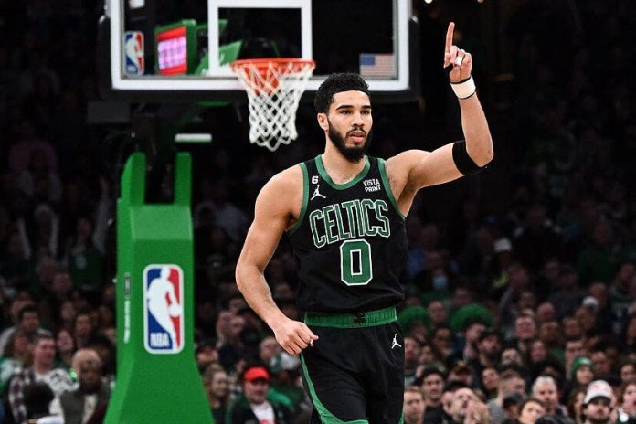 Celtics y Nuggets salen favoritos para ganar título