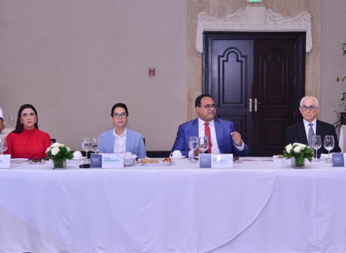 EDES reciben asesoría del BM sobre manejo normas