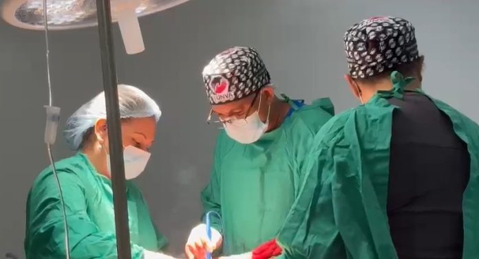 Fundación Vargas Almonte opera 21 mujeres diagnosticadas con gigantomastia