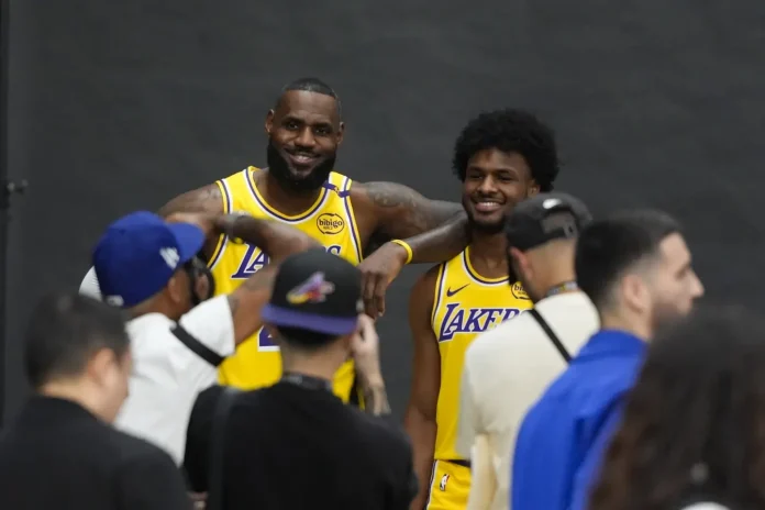 LeBron James se siente “pura alegría” al comenzar el campo de entrenamiento de los Lakers junto a su hijo Bronny