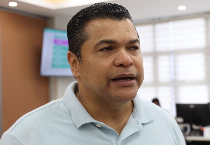 Oposición continúa firme contra cambios a Carta Sustantiva