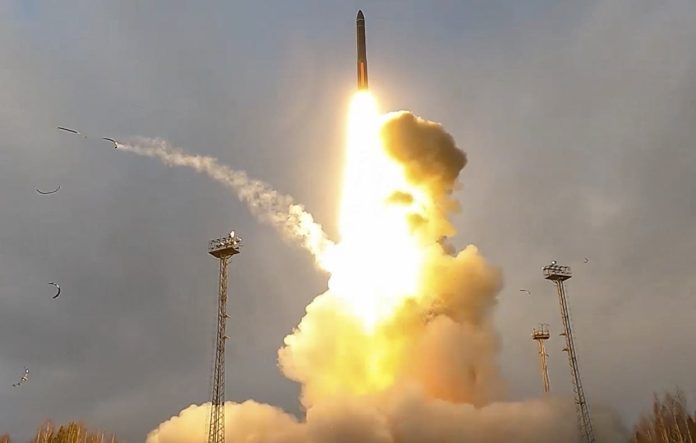 Putin demuestra su poder nuclear en ejercicio masivo