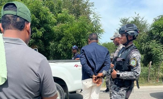 Será el miércoles coerción a abogado que llevaba contrabando de Será el miércoles coerción a abogado que llevaba contrabando de cigarrillos en camioneta de la Fiscalía