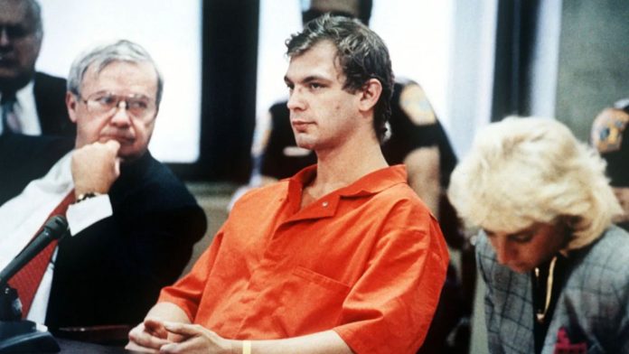 30 años de la muerte de Jeffrey Dahmer, uno de los asesinos en serie más macabros del mundo