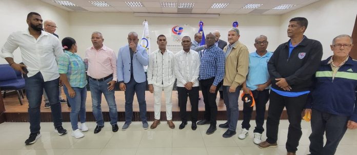 Alexis Peguero traza planes estratégicos para Atletismo