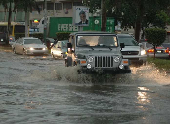 Elevan a 16 las provincias en alerta amarilla por las lluvias