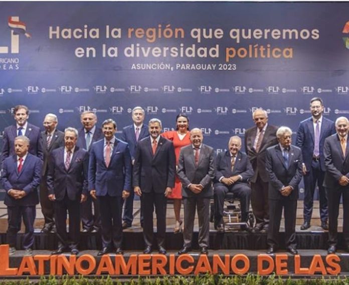 Expresidentes AL instan consolidar la democracia