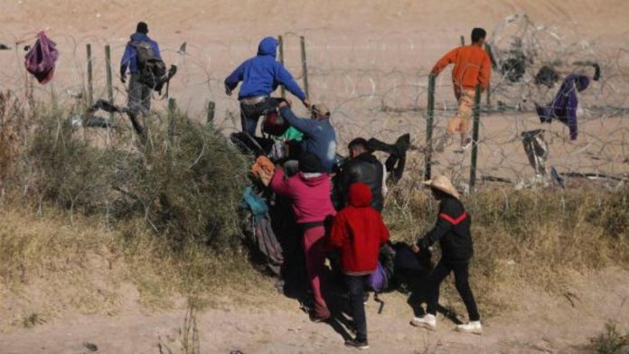 Migrantes temen quedar atrapados en la frontera sur de México tras la victoria de Trump