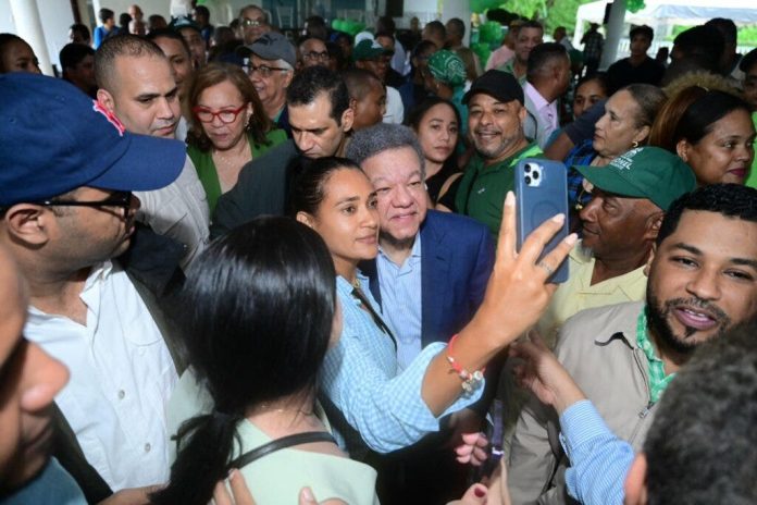 ¿Quieres felicitar a Leonel Fernández? Aquí te decimos dónde estará hoy