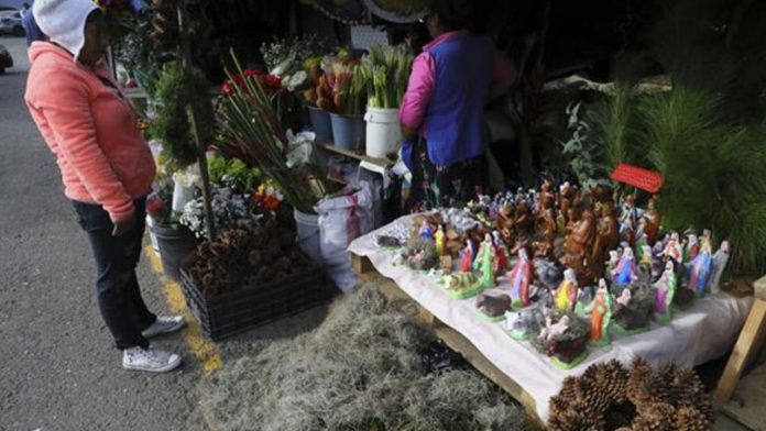 Ambiente navideño en Honduras entre la pobreza y los estragos de la tormenta Sara
