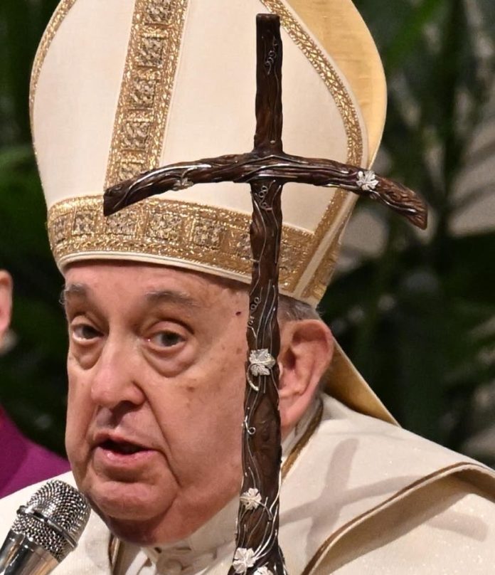 Llama condonar o reducir la deuda de los países pobres