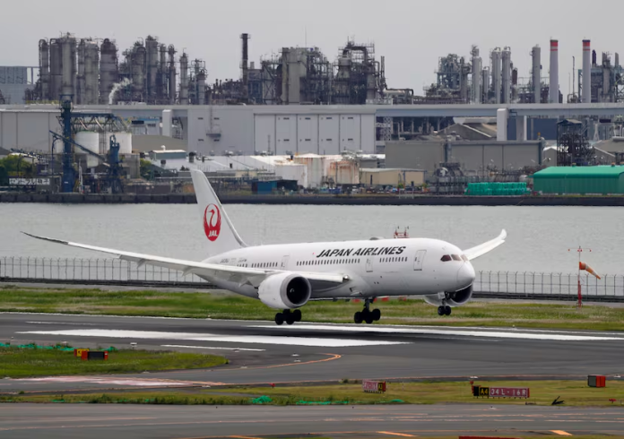 Se retrasa vuelo a Japón porque pilotos se habrían alcoholizado