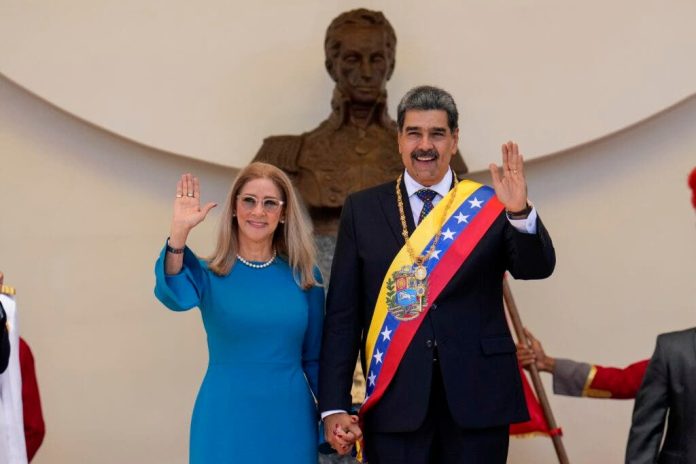 Nicolás Maduro: Juro que este nuevo período presidencial será el período de la paz
