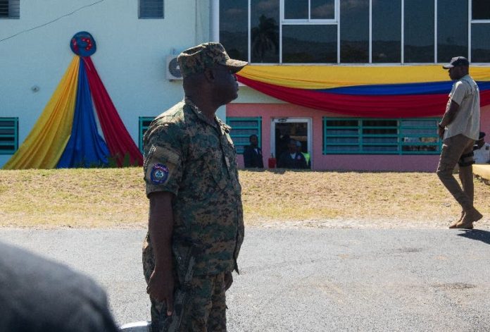 Haití se prepara para recibir hoy presidente Petro
