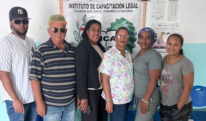 INCAL y ACOPALMA culminan exitosamente operativo médico en Hatillo de Azua