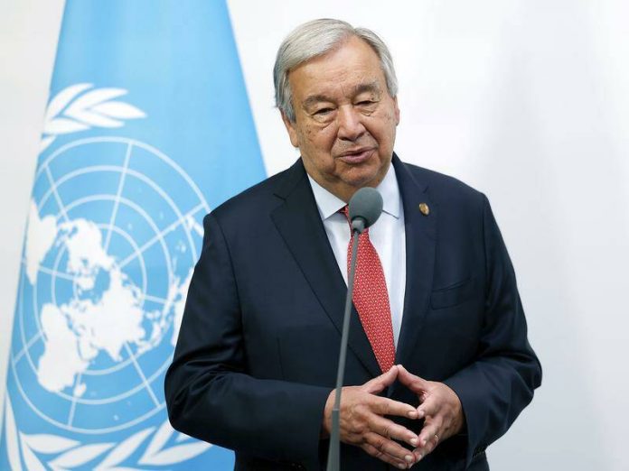 Los derechos humanos se están asfixiando, uno tras otro, denuncia el jefe de la ONU