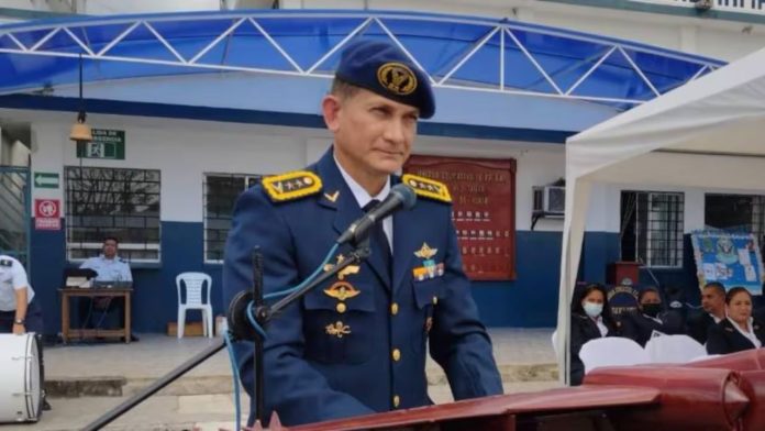 Asesinan teniente coronel de la Fuerza Aérea en Ecuador
