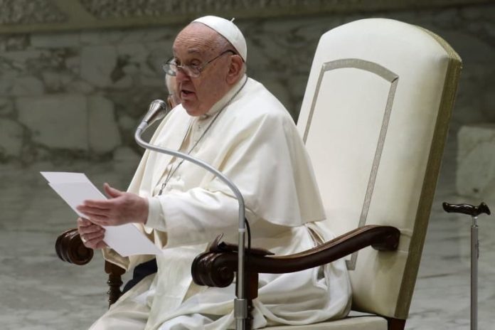 El papa ve grave crisis humanidad