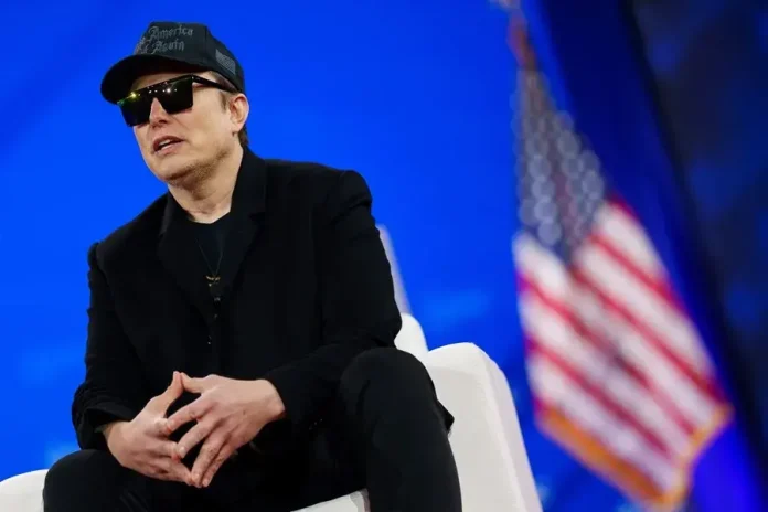 Elon Musk insta a los empleados federales a que rindan cuentas de su trabajo o renuncien
