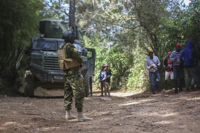 Funcionario de la misión en Haití sobre muerte de policía keniano: “Este es el precio que pagó nuestro valiente agente»