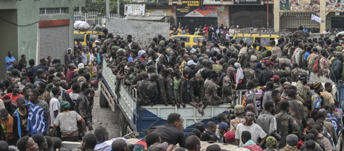 M23 toma una ciudad y un aeropuerto cerca de una capital provincial en RDC