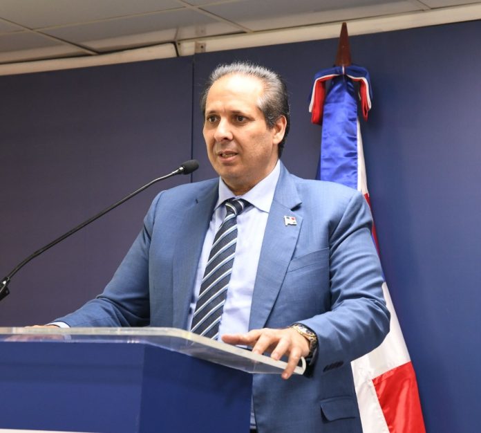 Ministro de Salud asegura sostenibilidad de respuesta al VIH con fondos nacionales